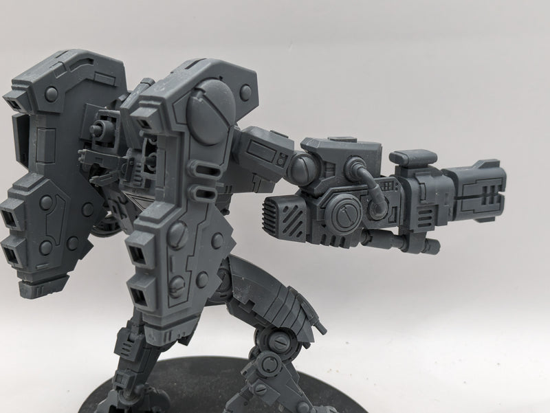 Warhammer 40k: T'au Empire Riptide Battlesuit (AR034)