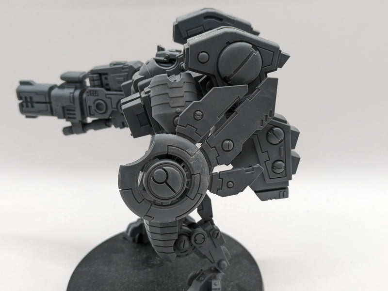 Warhammer 40k: T'au Empire Riptide Battlesuit (AR034)