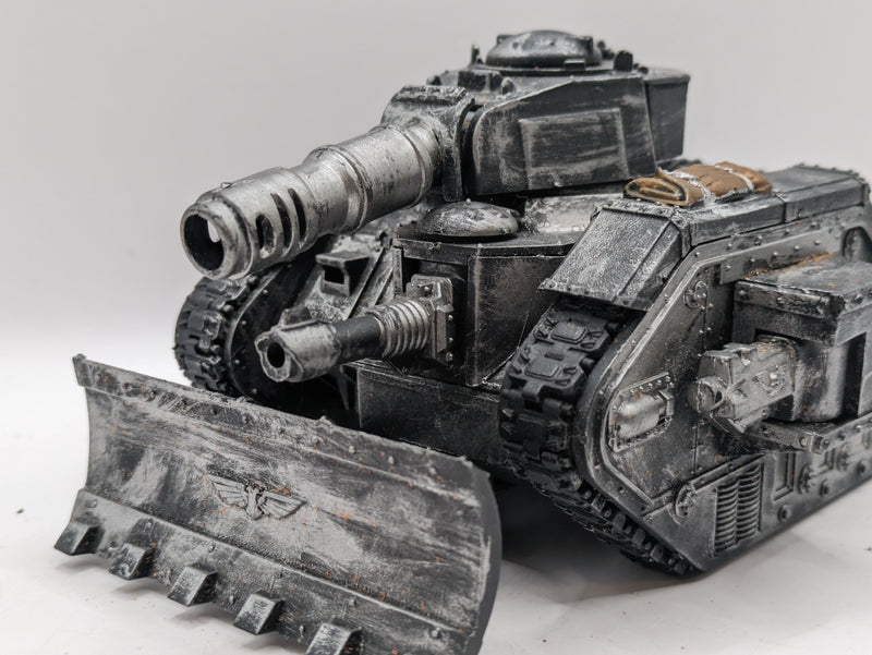 Warhammer 40k: Astra Militarum Leman Russ Tank (AZ024)