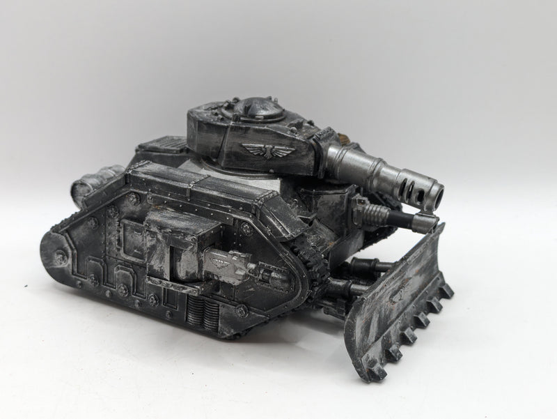 Warhammer 40k: Astra Militarum Leman Russ Tank (AZ024)