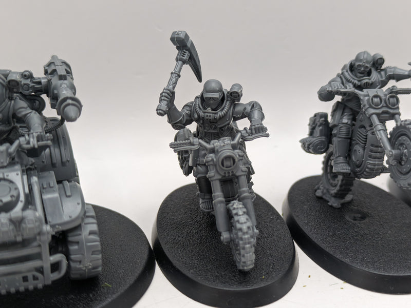 Warhammer 40k: Genestealer Cult Atalan Jackals (AZ159)