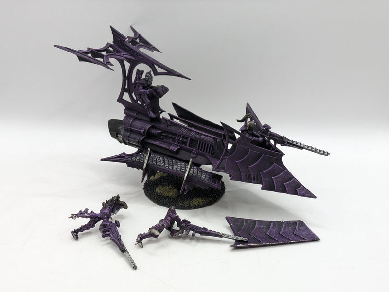 Warhammer 40k: Dark Eldar Ravager (AR028)