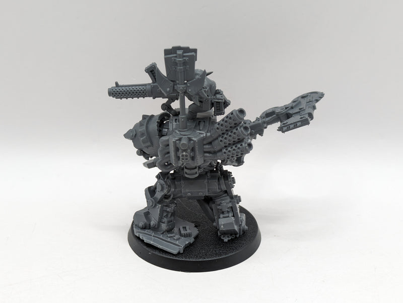 Warhammer 40k: Ork Warboss in Mega Armour (AT064)