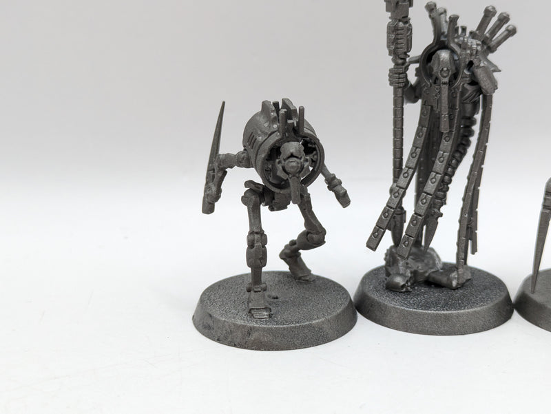 Warhammer 40k: Necrons Plasmancer and Cryptothralls (AM003)