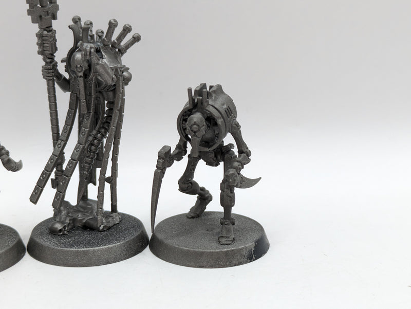 Warhammer 40k: Necrons Plasmancer and Cryptothralls (AM003)