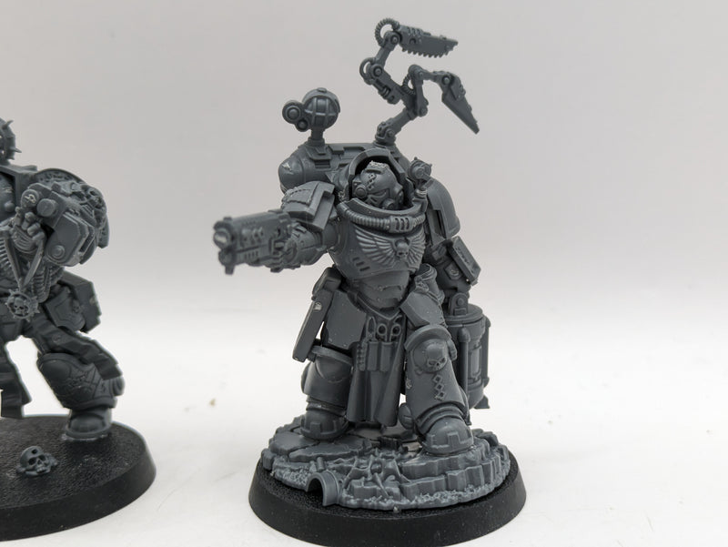 Warhammer 40k: Space Marine Leviathan Terminator Librarian and Biologis (BA046)