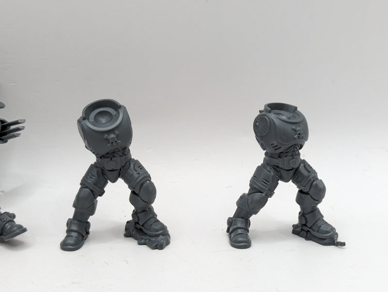 Warhammer 40k: Space Marine Raven Guard Kayvaan Shrike and Reiver Torso and Legs (AA126)