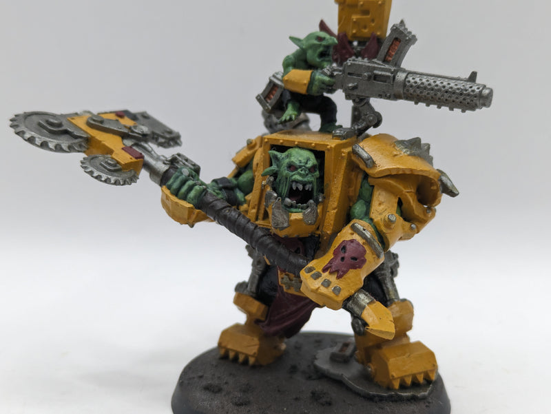 Warhammer 40k: Orks Warboss in Mega Armour (AT031)