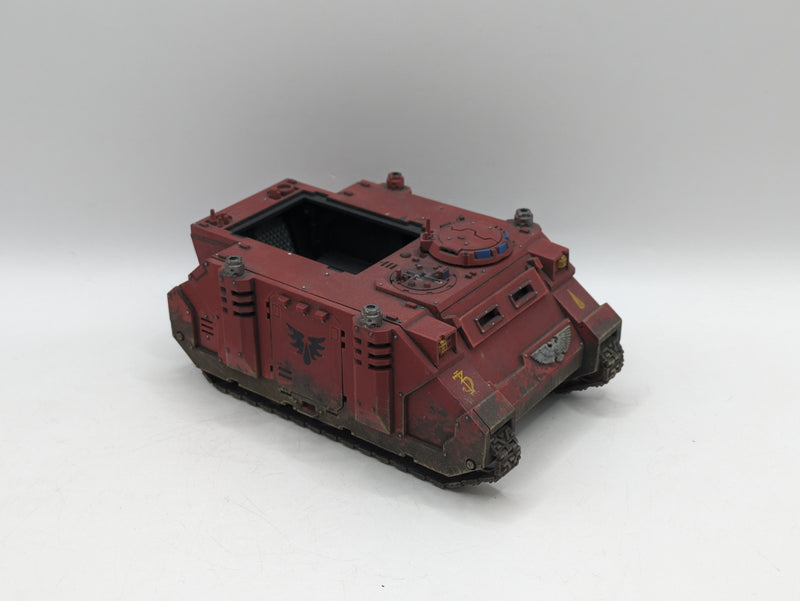 Warhammer 40k: Space Marine Blood Angels Rhino (AW059)