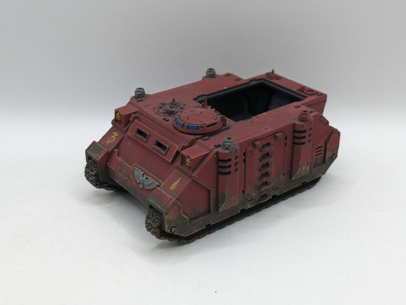 Warhammer 40k: Space Marine Blood Angels Rhino (AW059)