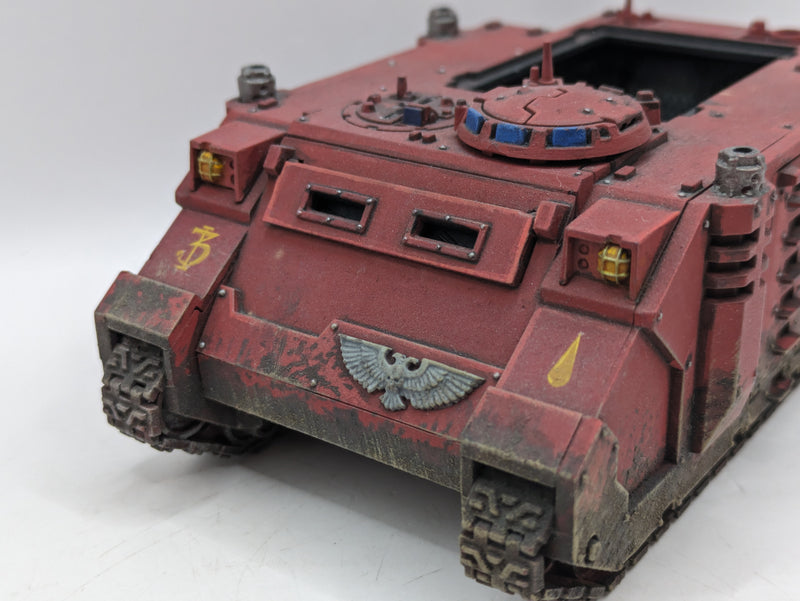 Warhammer 40k: Space Marine Blood Angels Rhino (AW059)