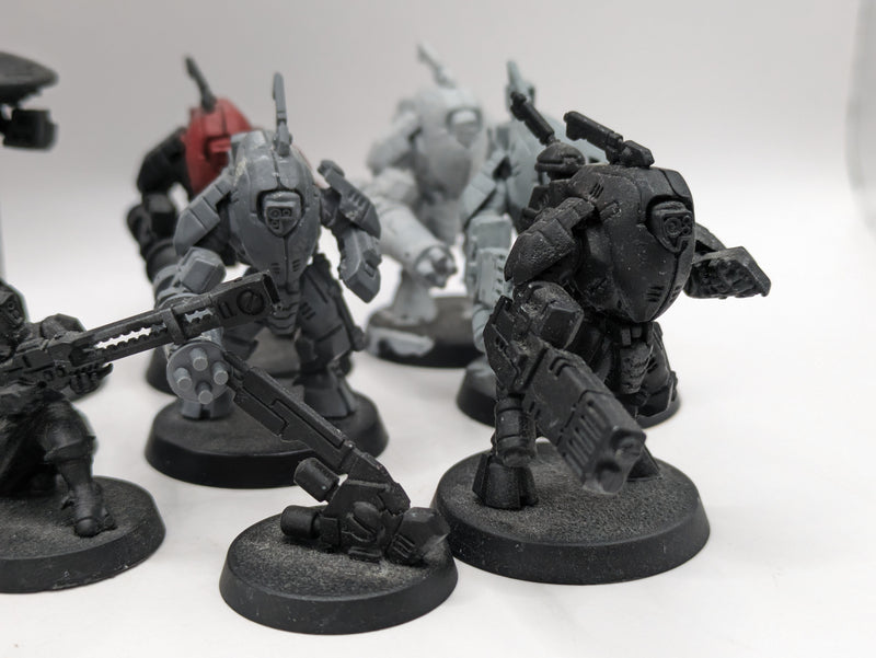 Warhammer 40k: T'au Empire Pathfinders and Stealthsuits (AJ109)