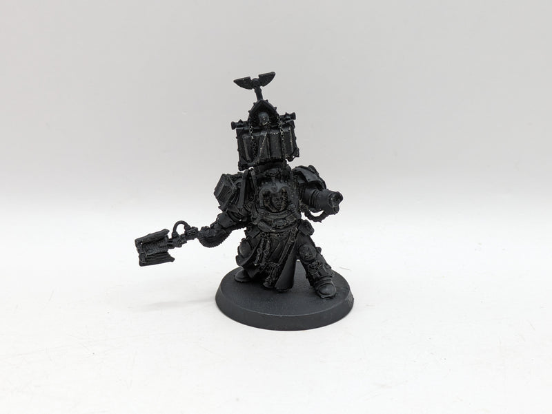 Warhammer 40k: Space Marine Metal Terminator Librarian (AM001)