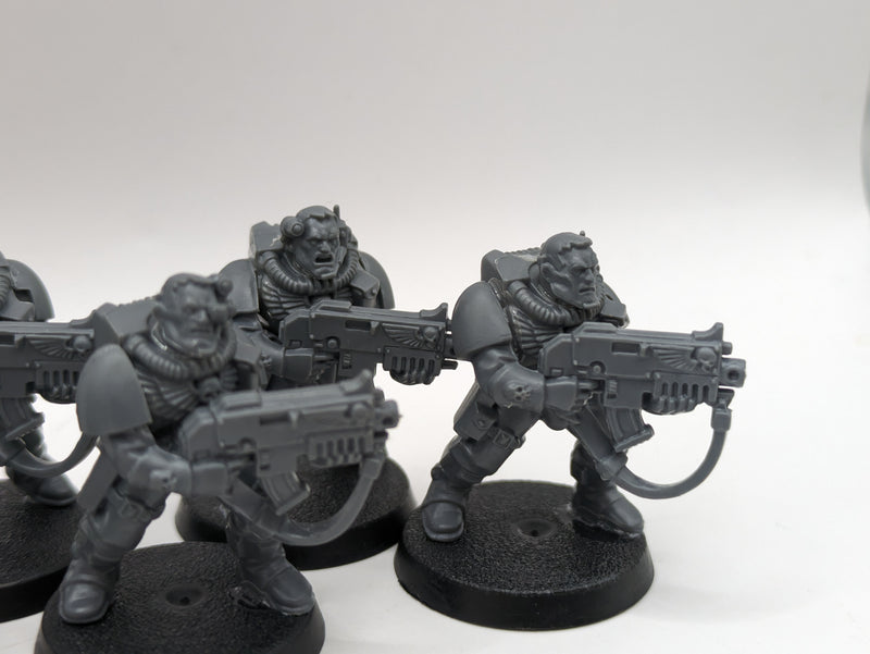 Warhammer 40k: Space Marine Scouts and Black Reach Captain (AW026)