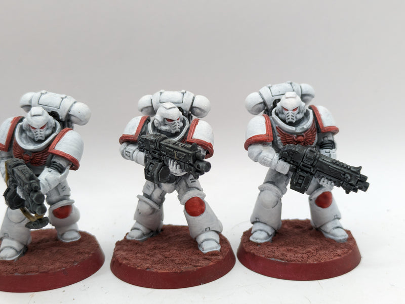 Warhammer 40k: Space Marine White Scars Intercessors (AC033)