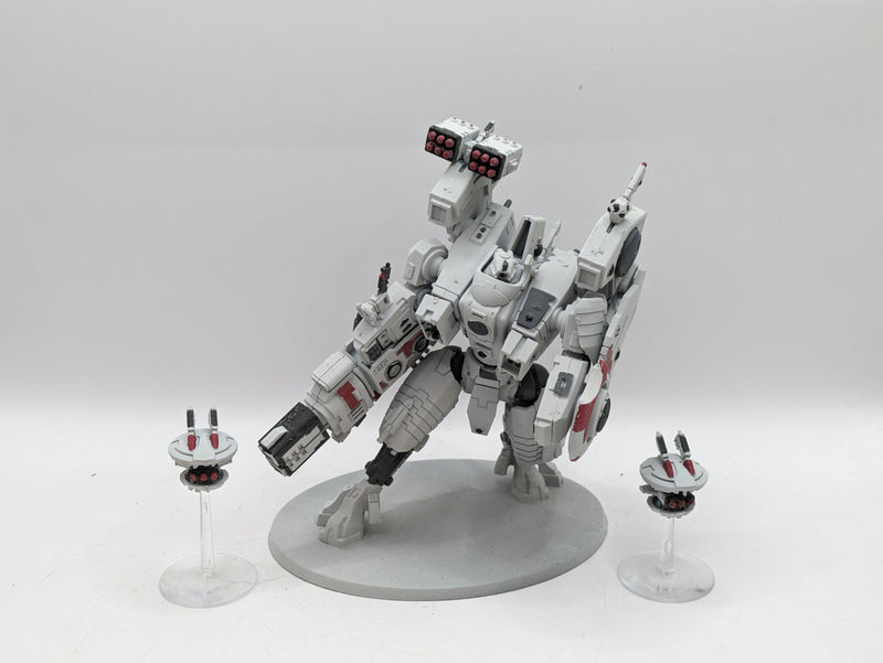 Warhammer 40k: T'au Empire Riptide Battlesuit (AX034)