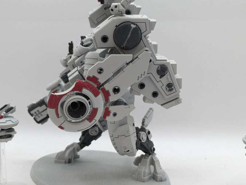 Warhammer 40k: T'au Empire Riptide Battlesuit (AX034)