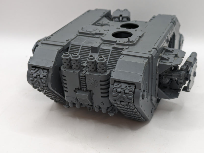 Warhammer 40k: Space Marine Land Raider Redeemer (AR035)