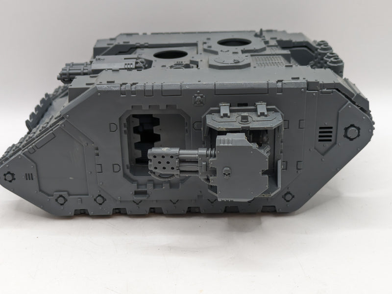 Warhammer 40k: Space Marine Land Raider Redeemer (AR035)