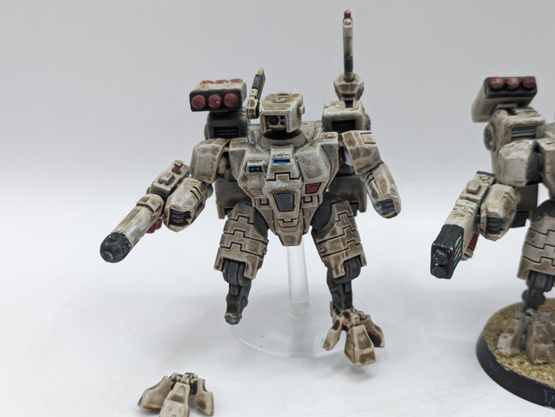 Warhammer 40k: T'au Empire Crisis Battlesuits (BA011)