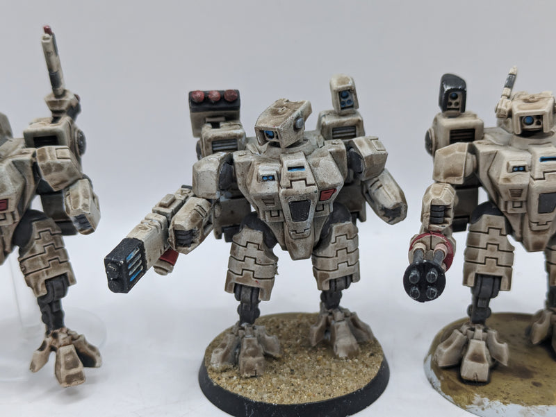 Warhammer 40k: T'au Empire Crisis Battlesuits (BA011)