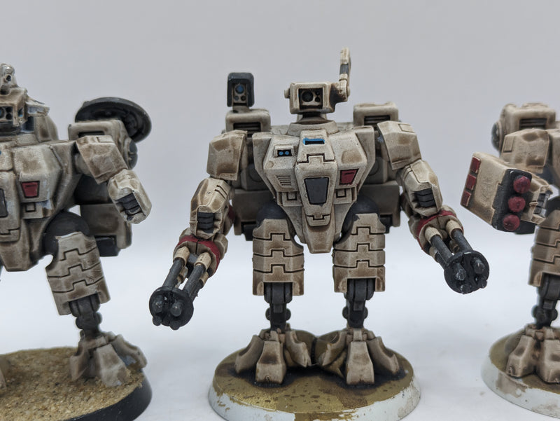 Warhammer 40k: T'au Empire Crisis Battlesuits (AZ189)