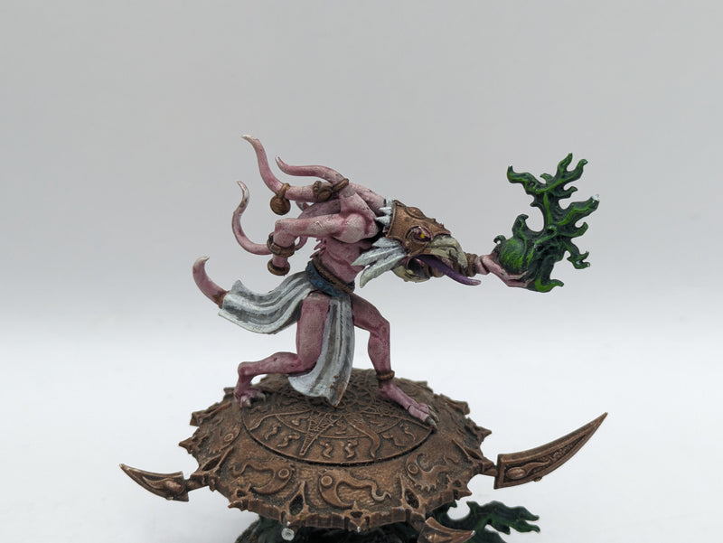 Warhammer 40k: Daemons of Chaos Changecaster and Fateskimmer on Discs of Tzeentch (AH081)
