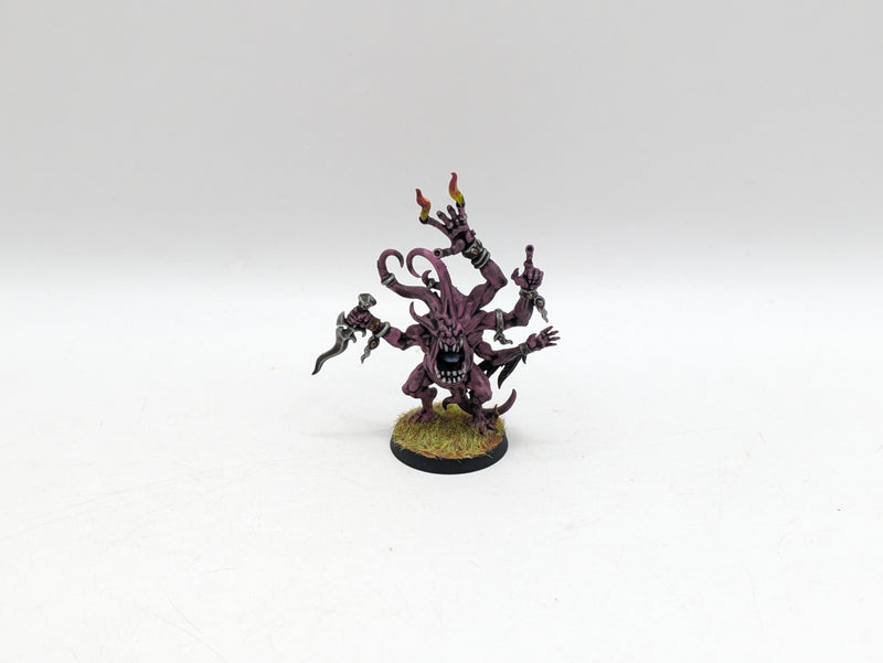 Warhammer 40k: Daemons of Chaos Silver Tower Pink Horror (AT094)