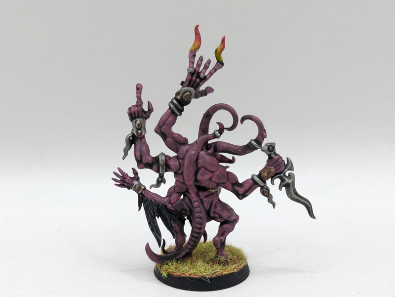 Warhammer 40k: Daemons of Chaos Silver Tower Pink Horror (AT094)