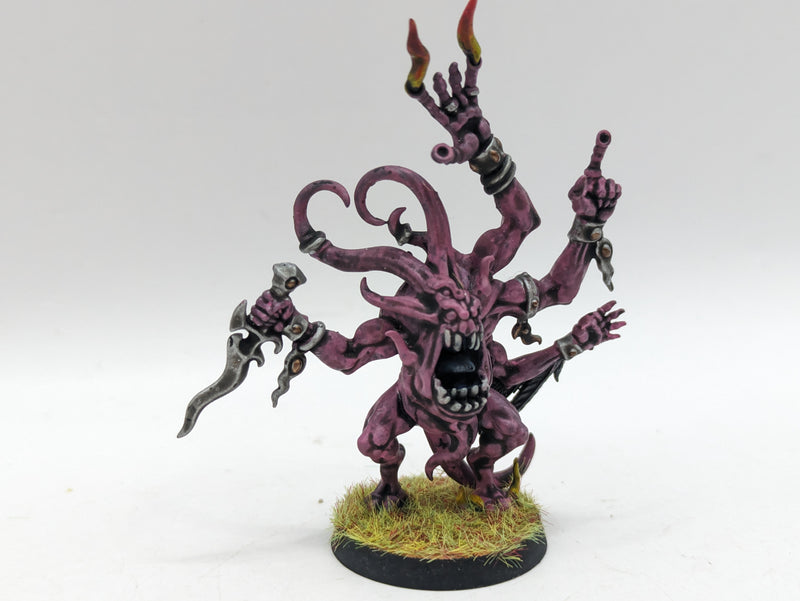 Warhammer 40k: Daemons of Chaos Silver Tower Pink Horror (AT007)