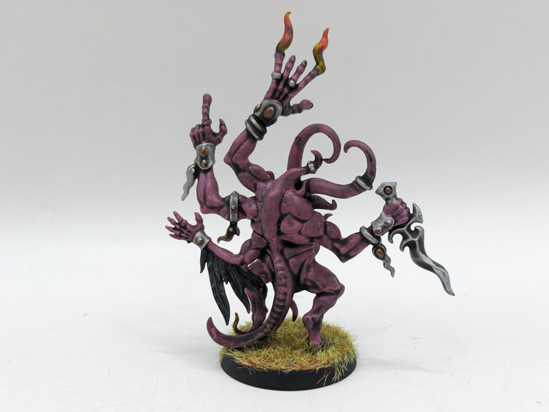 Warhammer 40k: Daemons of Chaos Silver Tower Pink Horror (AT007)