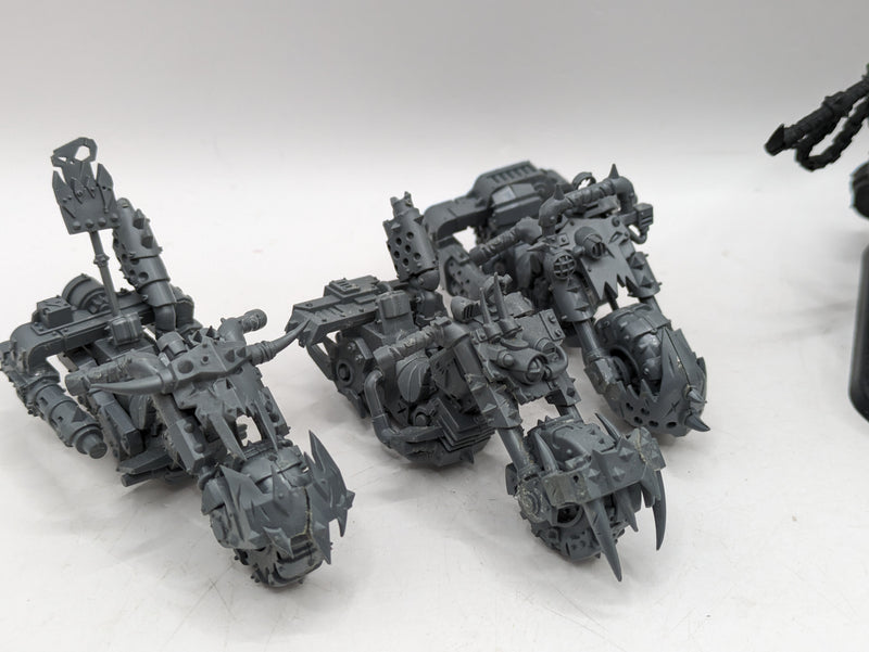 Warhammer 40k: Ork Warbikes (AT249)