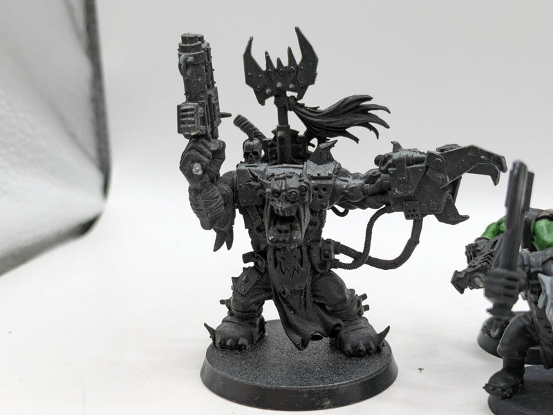 Warhammer 40k: Ork Boyz and Warboss (AD083)