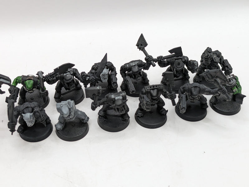 Warhammer 40k: Ork Boyz and Warboss (AD083)