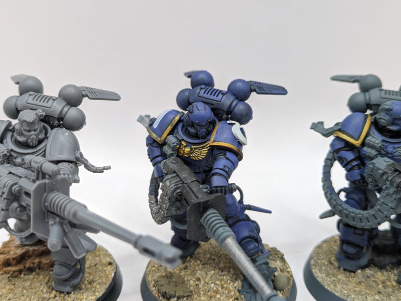 Warhammer 40k: Space Marine Ultramarines Suppressors (AT017)