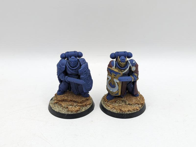 Warhammer 40k: Space Marine Ultramarines Victrix Honour Guard (AT068)