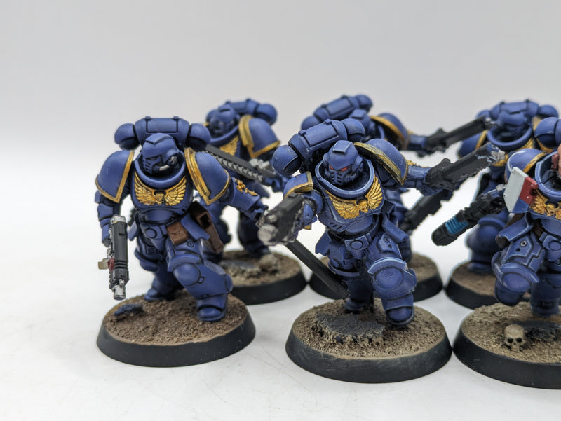 Warhammer 40k: Space Marine Ultramarines Assault Intercessors (AJ036)