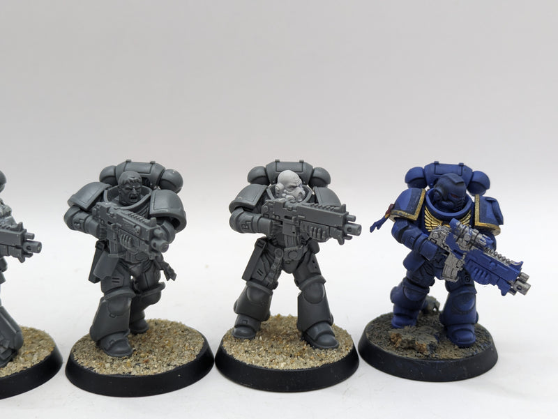 Warhammer 40k: Space Marine Ultramarines Intercessors (AF043)