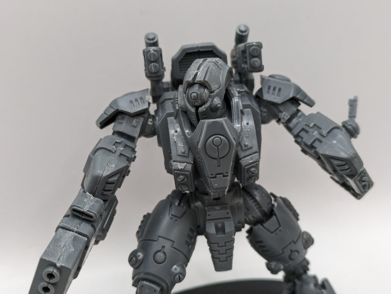 Warhammer 40k: T'au Empire Ghostkeel Battlesuit (AI050)