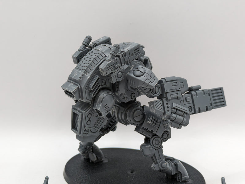 Warhammer 40k: T'au Empire Ghostkeel Battlesuit (AI050)