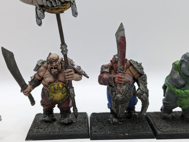 Warhammer Age of Sigmar: Ogor Mawtribes Icebrow Hunter and Gluttons (AD031)