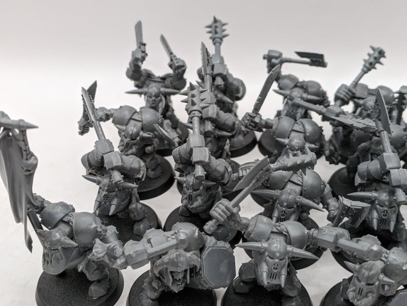 Warhammer The Old World: Orcs & Goblins Black Orcs (AH108)