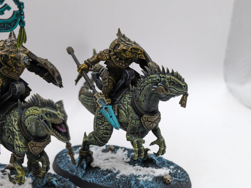 Warhammer Age of Sigmar: Seraphon Saurus Aggradon Lances (AX020)