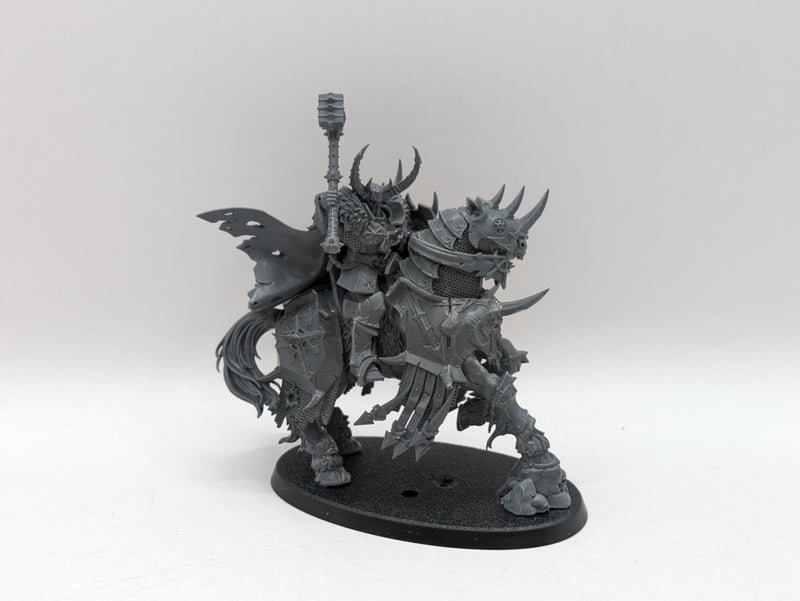 Warhammer Age of Sigmar: Slaves to Darkness Chaos Lord on Daemonic Mount (AI248)