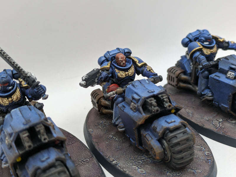 Warhammer 40k: Space Marine Outriders (AE047)