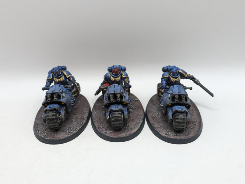 Warhammer 40k: Space Marine Outriders (AT143)