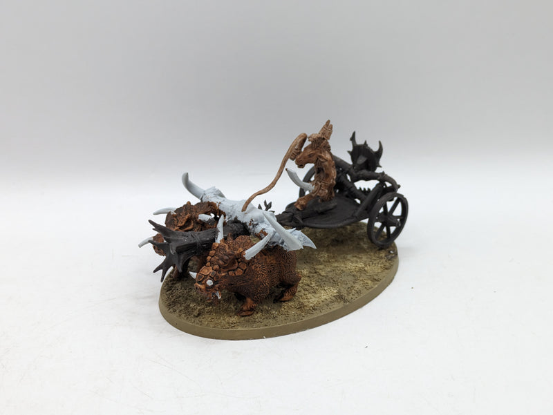 Warhammer The Old World: Beastmen Chariot (AW024)