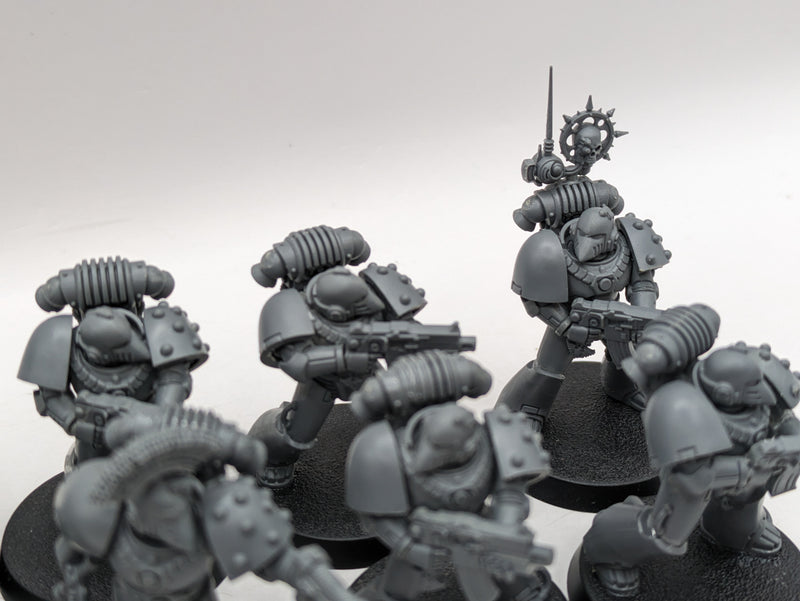 Warhammer The Horus Heresy: Legiones Astartes MKVI Tactical Marines (AT046)