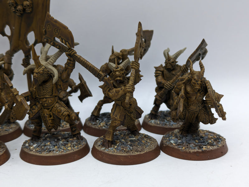 Warhammer The Old World: Beastmen Bestigors (BA022)