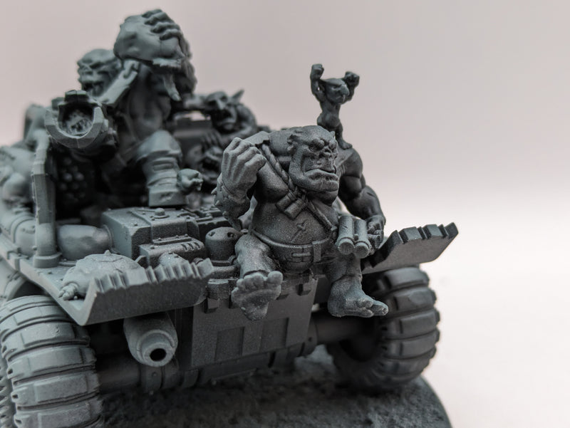 Warhammer 40k: Orks Rukkatrukk Squigbuggy (AR022)